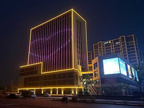 [濟(jì)南正諾]：深耕市政亮化，憑創(chuàng)新產(chǎn)品打造魅力都市